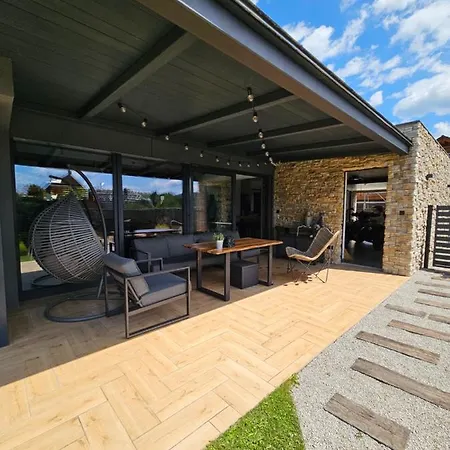 Chalet Leo *