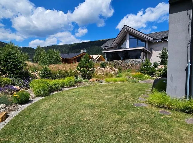 샬레 Leo 도노발리